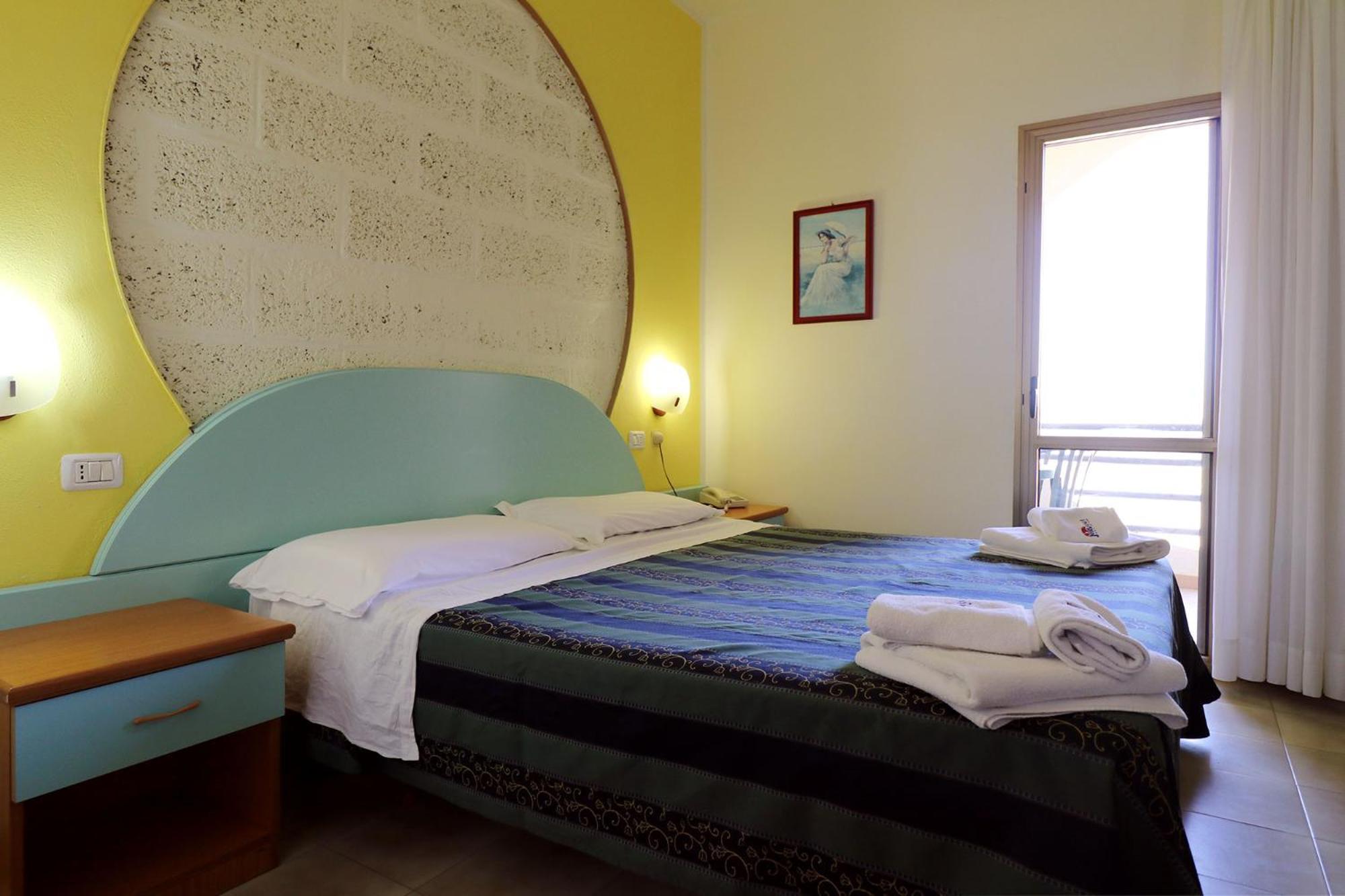 Nirvana Club Village Botricello Room photo